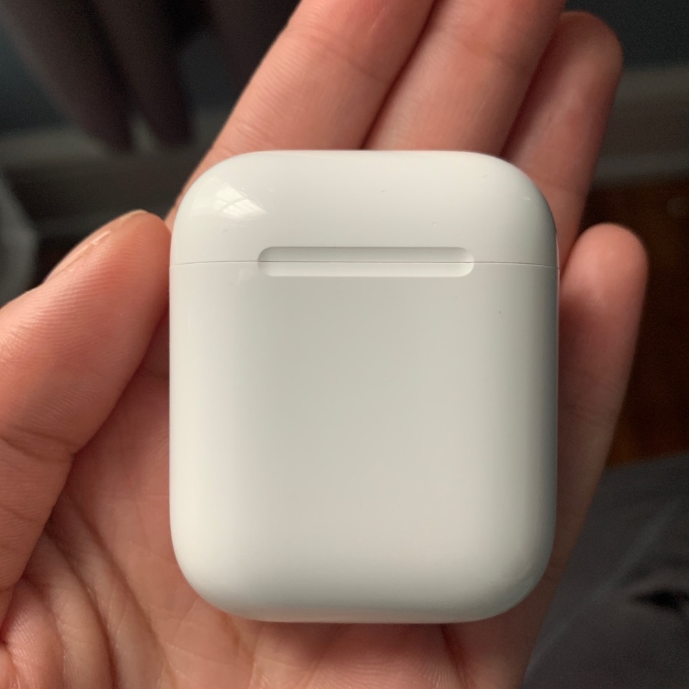 AirPod charging case
